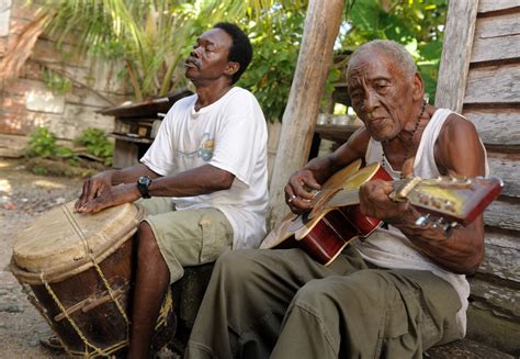 Music of Belize .